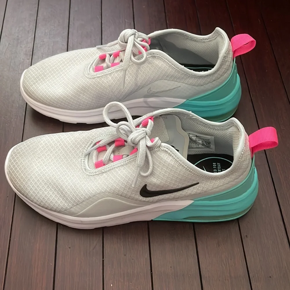 Nike Air Max Motion 2 - Picture 3 of 7